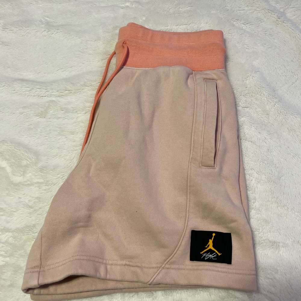 Lounge Jordan shorts
